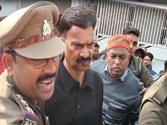 Congress MP Rakesh Rathore From Uttar Pradesh Arrested In Rape Case In Middle Of Press Conference | काँग्रेसच्या खासदाराला अटक, महिलेवर बलात्कार केल्याचा आरोप, पत्रकार परिषदेमधून घेऊन गेले पोलीस Congress MP Rakesh Rathore From Uttar Pradesh Arrested In Rape Case In Middle Of Press Conference | काँग्रेसच्या खासदाराला अटक, महिलेवर बलात्कार केल्याचा आरोप, पत्रकार परिषदेमधून घेऊन गेले पोलीस