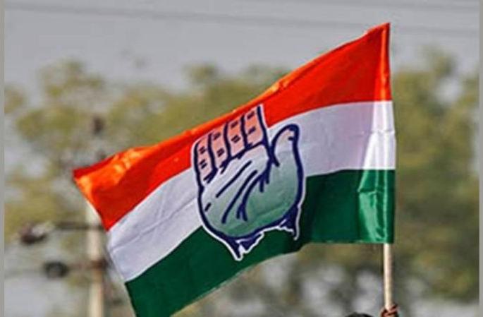 In the Nagpur district, race for Congress ticket | काँग्रेसच्या तिकीटसाठी नागपूर जिल्ह्यातही चढाओढ