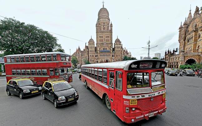 Timeless fasting of the best labor leaders before strike | बेस्ट कामगार नेत्यांचे बेमुदत उपोषण Timeless fasting of the best labor leaders before strike | बेस्ट कामगार नेत्यांचे बेमुदत उपोषण
