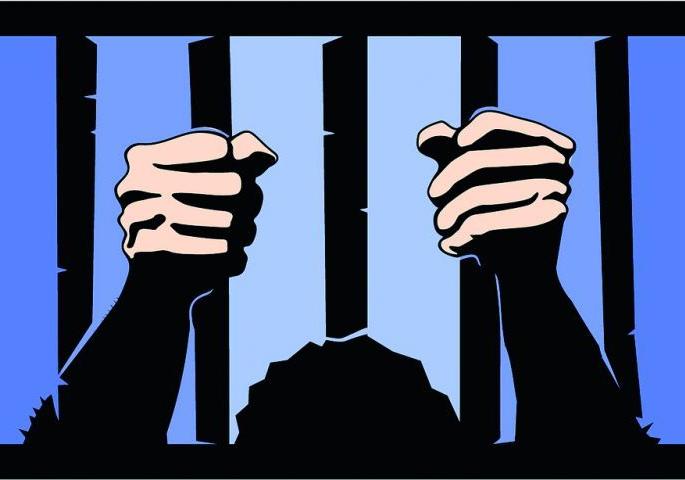 Marriage woman abduction case: A three-and-a-half year imprisonment for the accused | विवाहितेचे अपहरण प्रकरण : आरोपीला साडेतीन वर्षे कारावास Marriage woman abduction case: A three-and-a-half year imprisonment for the accused | विवाहितेचे अपहरण प्रकरण : आरोपीला साडेतीन वर्षे कारावास