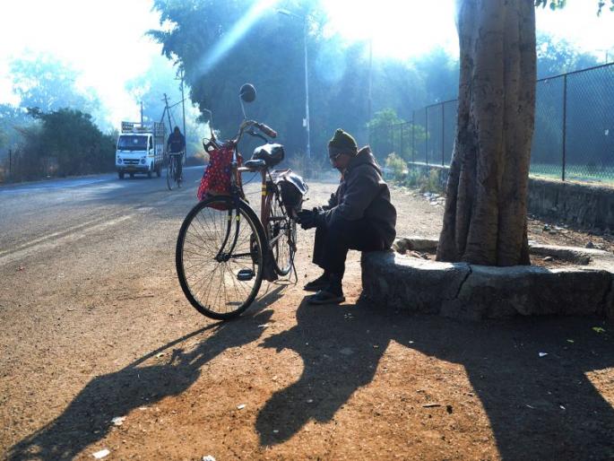 Mercury slips again; Increased cold clog | पारा पुन्हा घसरला; वाढला थंडीचा कडाका Mercury slips again; Increased cold clog | पारा पुन्हा घसरला; वाढला थंडीचा कडाका