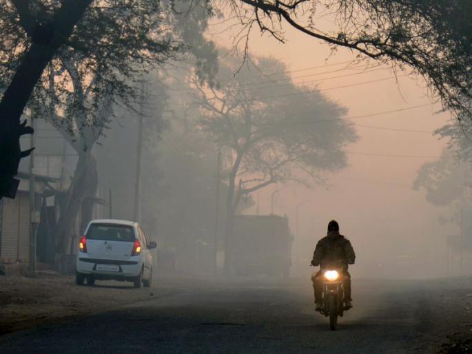 Snow will fall in the north Mumbai will get cold | उत्तरेकडे बर्फ पडणार; मुंबईकरांना थंडी भरणार Snow will fall in the north Mumbai will get cold | उत्तरेकडे बर्फ पडणार; मुंबईकरांना थंडी भरणार