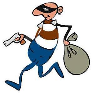 Three burglarized with police personnel suspended in Jalgaon | जळगावात निलंबित पोलीस कर्मचा-यासह तिघांकडे घरफोडी Three burglarized with police personnel suspended in Jalgaon | जळगावात निलंबित पोलीस कर्मचा-यासह तिघांकडे घरफोडी