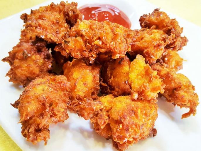 Recipe of corn or maka bhaji in marathi | कुरकुरीत आणि चमचमीत 'मक्याच्या भजी'