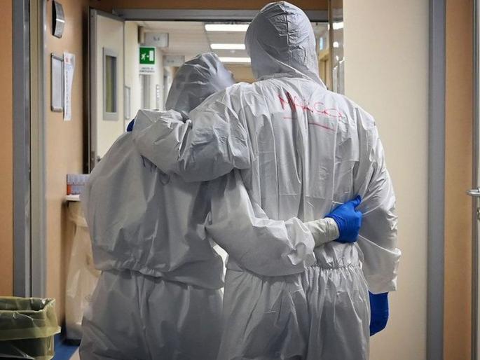CoronaVirus News Specialist doctors Will Get Salary Of Rs 10,000 Per Day In Haryana | CoronaVirus News: तज्ज्ञ डॉक्टरांना दिवसाला मिळणार १० हजार रुपये; 'या' राज्यानं घेतला मोठा निर्णय CoronaVirus News Specialist doctors Will Get Salary Of Rs 10,000 Per Day In Haryana | CoronaVirus News: तज्ज्ञ डॉक्टरांना दिवसाला मिळणार १० हजार रुपये; 'या' राज्यानं घेतला मोठा निर्णय