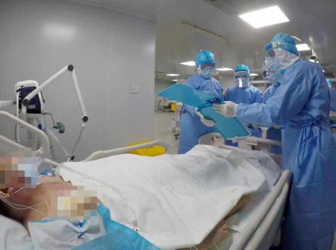 In Nagpur, a husband and wife died in half an hour by corona | नागपुरात अर्ध्या तासात पती-पत्नीचा कोरोनाने मृत्यू In Nagpur, a husband and wife died in half an hour by corona | नागपुरात अर्ध्या तासात पती-पत्नीचा कोरोनाने मृत्यू