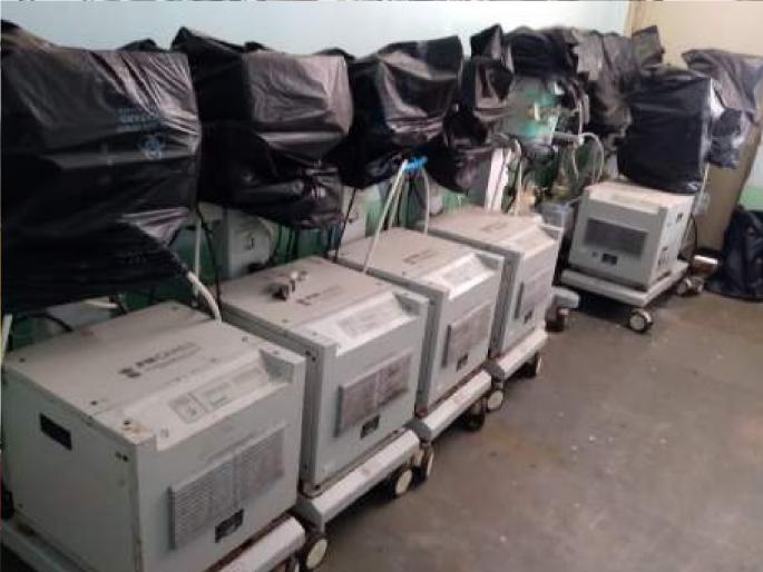 During the corona period, the ventilators received by Sangli district got damaged | कोरोनाकाळात मिळालेले दीडशेवर व्हेंटिलेटर्स झाले भंगार, कोट्यवधी रुपये पाण्यात During the corona period, the ventilators received by Sangli district got damaged | कोरोनाकाळात मिळालेले दीडशेवर व्हेंटिलेटर्स झाले भंगार, कोट्यवधी रुपये पाण्यात