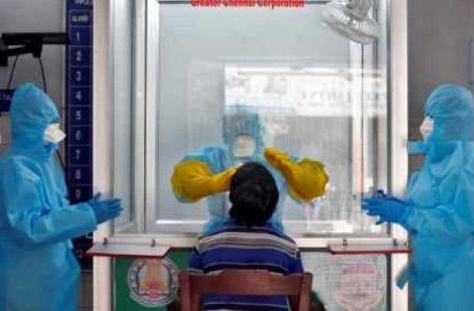 Corona Test of 11,000 teachers in Akola district | अकोला जिल्ह्यातील ११ हजार शिक्षकांच्या काेराेना चाचणी हाेणार Corona Test of 11,000 teachers in Akola district | अकोला जिल्ह्यातील ११ हजार शिक्षकांच्या काेराेना चाचणी हाेणार