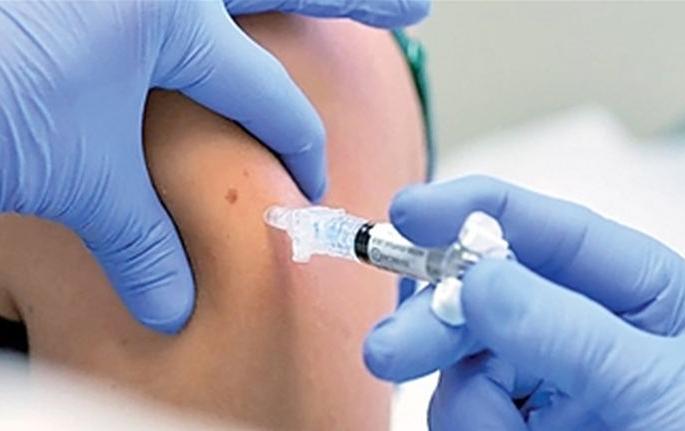 Washim: Vaccine available in nine private hospitals for Rs.250 in Washim District | वाशिम: नऊ खासगी रुग्णालयांमध्ये मिळेल अडीचशे रुपयांत लस! Washim: Vaccine available in nine private hospitals for Rs.250 in Washim District | वाशिम: नऊ खासगी रुग्णालयांमध्ये मिळेल अडीचशे रुपयांत लस!