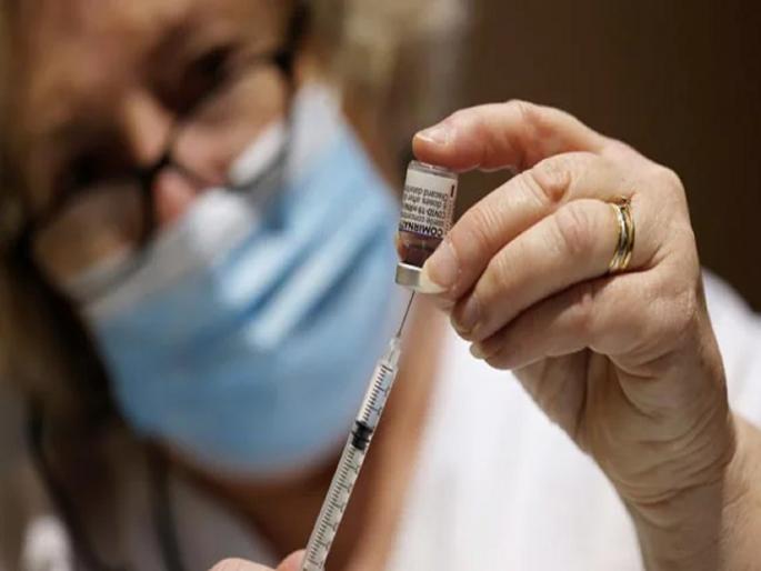 WHO approves Novavax as 10th authorised Covid jab coronavirus omicron vaccine | WHO कडून Novavax च्या कोरोना प्रतिबंधात्मक लसीच्या वापरास मंजुरी; ठरली दहावी लस WHO approves Novavax as 10th authorised Covid jab coronavirus omicron vaccine | WHO कडून Novavax च्या कोरोना प्रतिबंधात्मक लसीच्या वापरास मंजुरी; ठरली दहावी लस