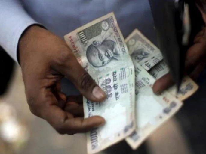 ACB arrested Wanpal by accepting a bribe of Rs. One thousand at Chincholi Limbaji | रोपांच्या बीलासाठी १ हजाराची लाच स्वीकारली; चिंचोली लिंबाजी येथील वनपाल एसीबीच्या जाळ्यात ACB arrested Wanpal by accepting a bribe of Rs. One thousand at Chincholi Limbaji | रोपांच्या बीलासाठी १ हजाराची लाच स्वीकारली; चिंचोली लिंबाजी येथील वनपाल एसीबीच्या जाळ्यात
