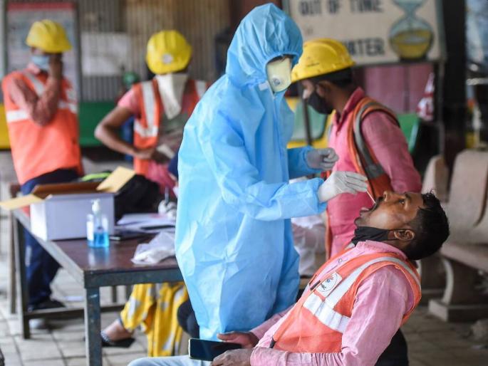 Slight decline in corona Virus patient numbers in Mumbai | मुंबईत रुग्णसंख्येत किंचित घट Slight decline in corona Virus patient numbers in Mumbai | मुंबईत रुग्णसंख्येत किंचित घट