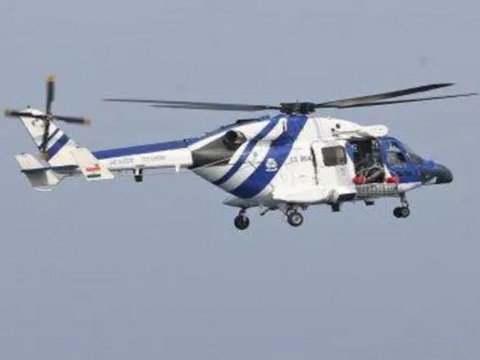A Coast Guard chopper that went to the Arabian Sea to rescue an injured sailor crashes, three people are missing | जखमी नाविकाला वाचवण्यासाठी अरबी समुद्रात गेलेलं कोस्टगार्डचं चॉपर दुर्घटनाग्रस्त, तीन जण बेपत्ता A Coast Guard chopper that went to the Arabian Sea to rescue an injured sailor crashes, three people are missing | जखमी नाविकाला वाचवण्यासाठी अरबी समुद्रात गेलेलं कोस्टगार्डचं चॉपर दुर्घटनाग्रस्त, तीन जण बेपत्ता