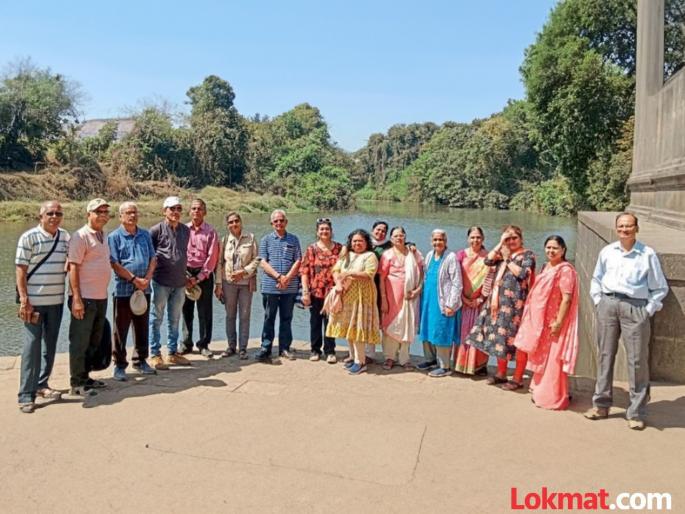 pune a worthy companion in old age A commendable initiative to tie the knot of 90 senior citizens in pune | उतारवयात हक्काचा साथीदार..! पुण्यात ९० ज्येष्ठांची लगीनगाठ बांधण्याचा स्तुत्य उपक्रम pune a worthy companion in old age A commendable initiative to tie the knot of 90 senior citizens in pune | उतारवयात हक्काचा साथीदार..! पुण्यात ९० ज्येष्ठांची लगीनगाठ बांधण्याचा स्तुत्य उपक्रम