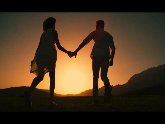 Mother of 3 children run away with the father of 5 children in Sikar Rajasthan | 3 मुलींची आई 5 मुलांचा पिता असलेल्या पुरूषाच्या पडली प्रेमात, उचललं असं पाउल पूर्ण शहरात रंगली चर्चा Mother of 3 children run away with the father of 5 children in Sikar Rajasthan | 3 मुलींची आई 5 मुलांचा पिता असलेल्या पुरूषाच्या पडली प्रेमात, उचललं असं पाउल पूर्ण शहरात रंगली चर्चा