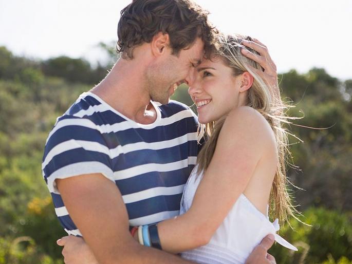 Be careful if you are dating these 7 types of people | 'या' ७ प्रकारच्या व्यक्तींना डेट करत असाल तर वेळीच व्हा सावध, नंतर होईल पश्चाताप... Be careful if you are dating these 7 types of people | 'या' ७ प्रकारच्या व्यक्तींना डेट करत असाल तर वेळीच व्हा सावध, नंतर होईल पश्चाताप...