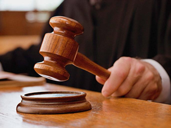 Doctors are not workers, their freedom should be protected; Madras High Court decision; Hospital fined Rs. | डॉक्टर कामगार नाहीत, त्यांचे स्वातंत्र्य जपायला हवे; मद्रास हायकोर्टाचा निर्णय; रुग्णालयाला लाखाचा दंड Doctors are not workers, their freedom should be protected; Madras High Court decision; Hospital fined Rs. | डॉक्टर कामगार नाहीत, त्यांचे स्वातंत्र्य जपायला हवे; मद्रास हायकोर्टाचा निर्णय; रुग्णालयाला लाखाचा दंड