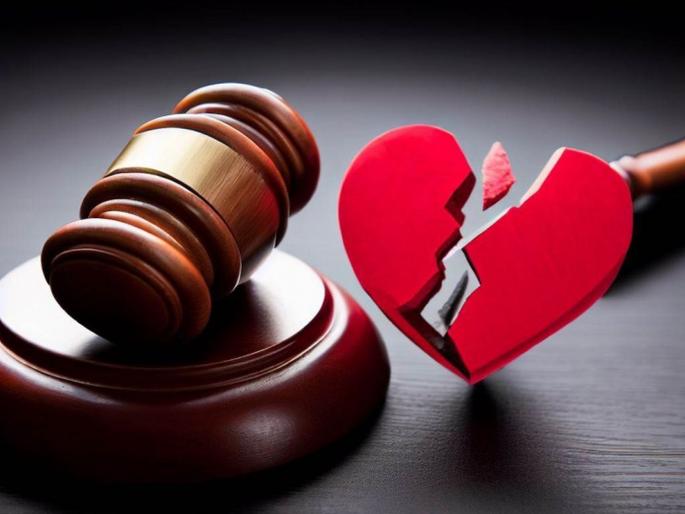 Wife to pay 5000 alimony to her husband; Important Order of Family Court indore | पतीलाच ५००० पोटगी देणार पत्नी; कौटुंबिक न्यायालयाचा महत्वाचा आदेश Wife to pay 5000 alimony to her husband; Important Order of Family Court indore | पतीलाच ५००० पोटगी देणार पत्नी; कौटुंबिक न्यायालयाचा महत्वाचा आदेश