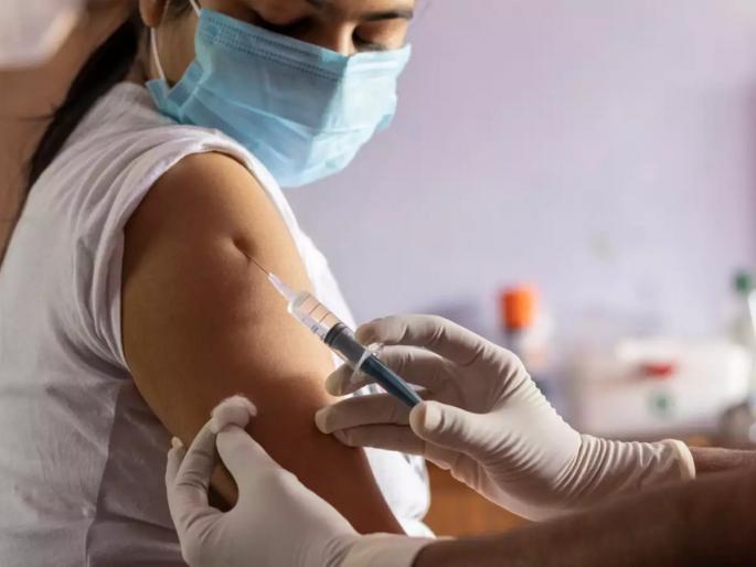 corona third wave is milder than the first two due to covid 19 vaccination | Coronavirus| लसीकरणामुळे पहिल्या दोन्ही लाटांच्या तुलनेत तिसरी लाट सौम्य corona third wave is milder than the first two due to covid 19 vaccination | Coronavirus| लसीकरणामुळे पहिल्या दोन्ही लाटांच्या तुलनेत तिसरी लाट सौम्य