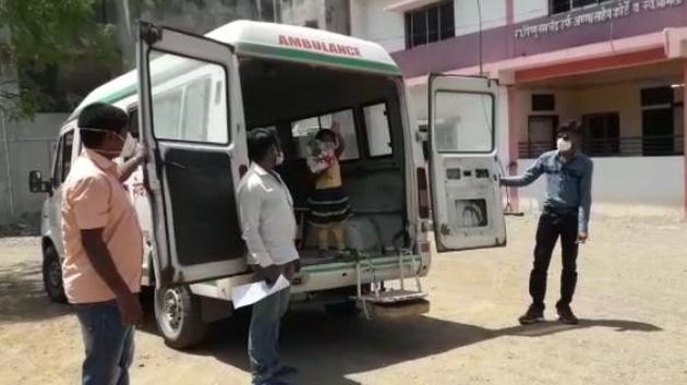 Eight-year-old girl defeated Kelly Coronavirus | मलकापूर पांग्रा येथील आठ वर्षीय चिमुकलीने केली कोरोनावर मात
