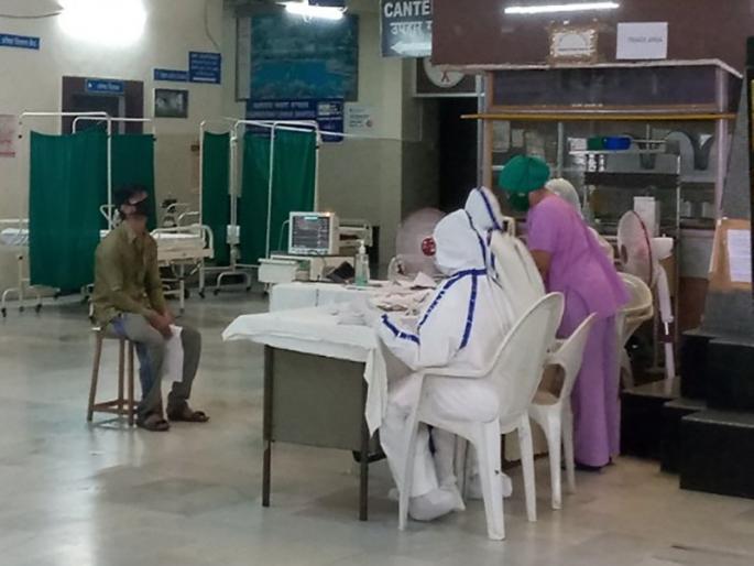Corona virus : Corona wariours fight to defeat corona in pimpri corpoation hospital | Corona virus : पिंपरी महापालिका रुग्णालयांमध्ये कोरोनाला मात देण्यासाठी अहोरात्र लढताहेत 'कोरोेना योद्धे'