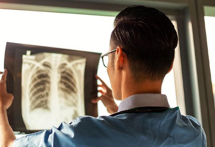 Another 13 corona positive in Akola district | अकोला जिल्ह्यात आणखी १३ कोरोना पॉझिटिव्ह