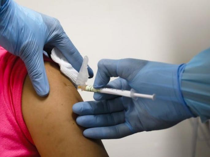 Corona vaccination will start again in Mumbai from tomorrow | Coronavirus Vaccination : मुंबईत उद्यापासून पुन्हा कोरोना लसीकरणाला होणार सुरुवात Corona vaccination will start again in Mumbai from tomorrow | Coronavirus Vaccination : मुंबईत उद्यापासून पुन्हा कोरोना लसीकरणाला होणार सुरुवात