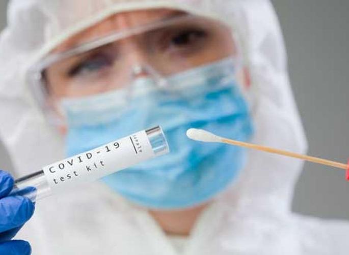 No vaccination, no contact tracing; How to stop the third wave? | ना लसीकरण, ना कॉन्टॅक्ट ट्रेसिंग; तिसरी लाट कशी रोखणार?