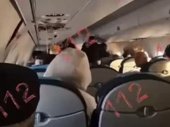 kazakhstan plane crash azerbaijan airlines crashed survivors vide viral social media plane crash | भयंकर! तुटलेल्या सीट, विखुरलेलं सामान, मृतदेहांचा खच, अन्...; अंगावर काटा आणणारा Video