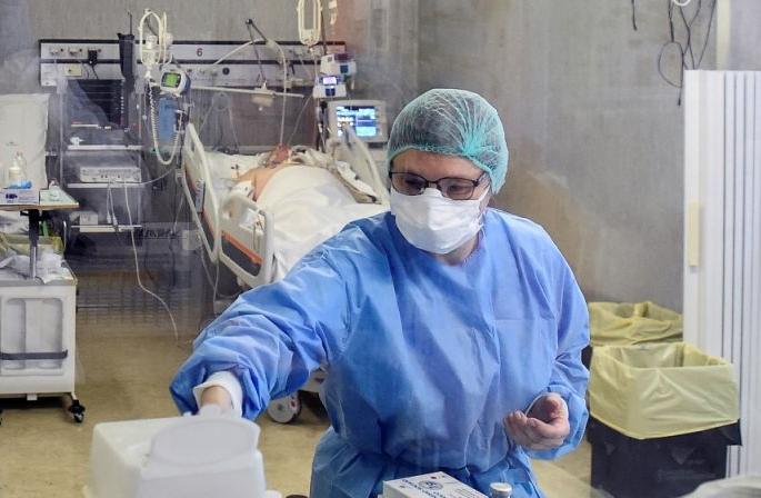 CoronaVirus in Akola: Death of two more; 81 new positives | CoronaVirus in Akola : आणखी दोघांचा मृत्यू; ८१ नवे पॉझिटिव्ह CoronaVirus in Akola: Death of two more; 81 new positives | CoronaVirus in Akola : आणखी दोघांचा मृत्यू; ८१ नवे पॉझिटिव्ह