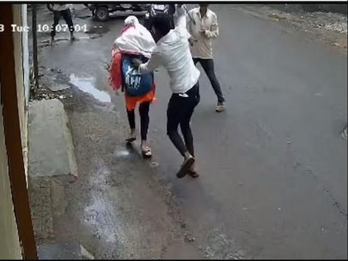 Listen to me, or someone will commit murder | Pune: माझे ऐक, नाहीतर एकतरी मर्डर करतोच, धमकी दिल्ली त्यानंतर... Listen to me, or someone will commit murder | Pune: माझे ऐक, नाहीतर एकतरी मर्डर करतोच, धमकी दिल्ली त्यानंतर...