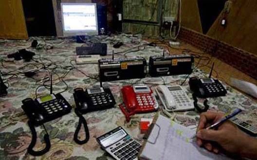 Raid on the house of cricket satta bookie Ajay Raut in Nagpur | नागपुरात बुकी अजय राऊतच्या घरी छापा Raid on the house of cricket satta bookie Ajay Raut in Nagpur | नागपुरात बुकी अजय राऊतच्या घरी छापा