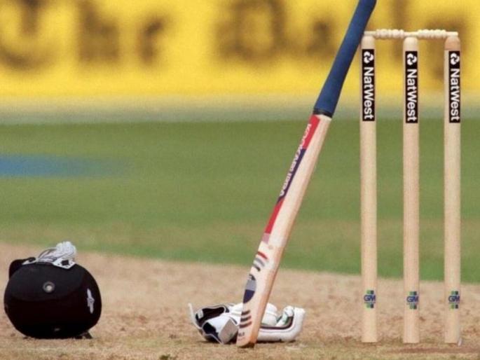 Cricket Coach Assaulted With Bat Over Team Selection Suffers 20 Stitches Report | क्रिकेट कोचला बॅटने बेदम मारहाण; २० टाके पडले! संघात न घेतल्यानं तिघे भडकले, अन्....