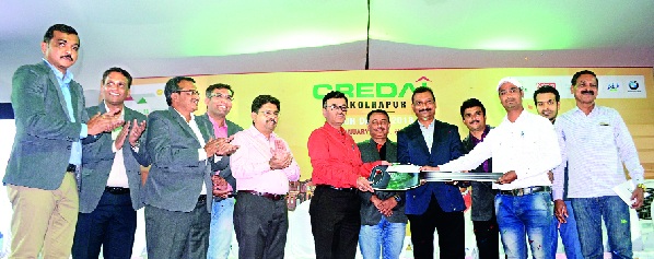 The question of constructors will be resolved: Avinash Subhadar, organized by Kiddi Kolhapur, concluded in the spontaneous response of 'Home Donation 2018' | बांधकाम व्यावसायिकांचे प्रश्न मार्गी लावणार : अविनाश सुभेदार, क्रिडाई कोल्हापूरतर्फे आयोजन ,‘गृहदालन २०१८’चा उत्स्फूर्त प्रतिसादात समारोप-  The question of constructors will be resolved: Avinash Subhadar, organized by Kiddi Kolhapur, concluded in the spontaneous response of 'Home Donation 2018' | बांधकाम व्यावसायिकांचे प्रश्न मार्गी लावणार : अविनाश सुभेदार, क्रिडाई कोल्हापूरतर्फे आयोजन ,‘गृहदालन २०१८’चा उत्स्फूर्त प्रतिसादात समारोप-