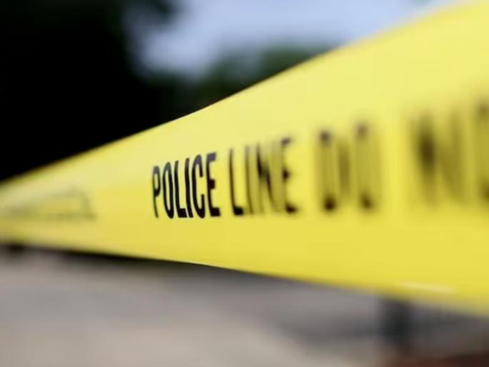 Tadipar came to the city, walked around with a sword and got caught in a net | तडीपार शहरात आला, तलवार घेऊन फिरला अन् जाळयात अडकला