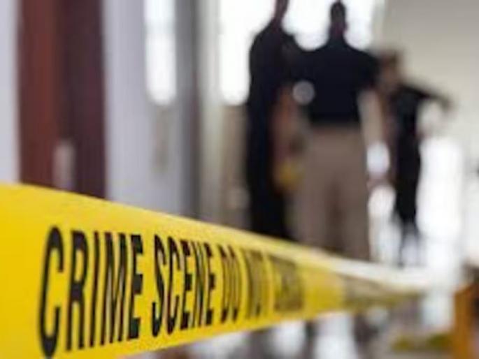 A farmer in Kumbhari was attacked with a crowbar due to money solapur crime news | पैशाच्या कारणावरून कुंभारीत शेतकऱ्यावर कोयत्याने हल्ला A farmer in Kumbhari was attacked with a crowbar due to money solapur crime news | पैशाच्या कारणावरून कुंभारीत शेतकऱ्यावर कोयत्याने हल्ला