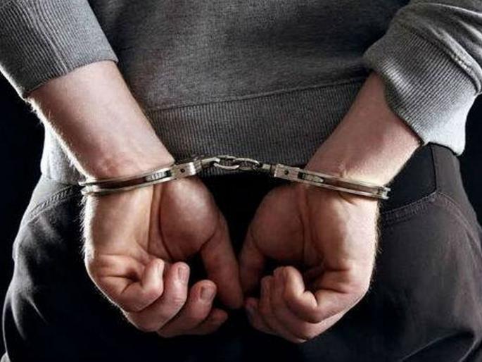 Two arrested in Dhule's Golden Palace theft case; Pawne 2 lakh worth of goods seized, third accomplice absconding | धुळ्यातील स्वर्ण पॅलेस चोरी प्रकरणी दोघांना अटक; पावणे दोन लाखाचा मुद्देमाल जप्त, तिसरा साथीदार फरार Two arrested in Dhule's Golden Palace theft case; Pawne 2 lakh worth of goods seized, third accomplice absconding | धुळ्यातील स्वर्ण पॅलेस चोरी प्रकरणी दोघांना अटक; पावणे दोन लाखाचा मुद्देमाल जप्त, तिसरा साथीदार फरार