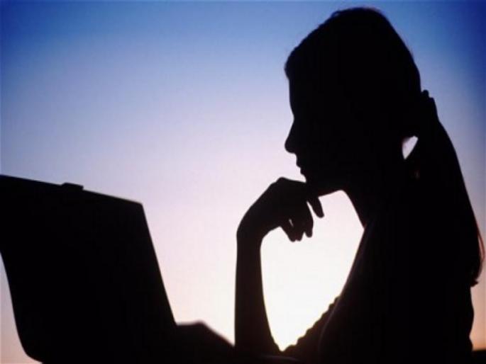 minor girl photo share on social media | अल्पवयीन मुलीचे फोटो सोशल मीडियावर टाकल्याने गुन्हा minor girl photo share on social media | अल्पवयीन मुलीचे फोटो सोशल मीडियावर टाकल्याने गुन्हा