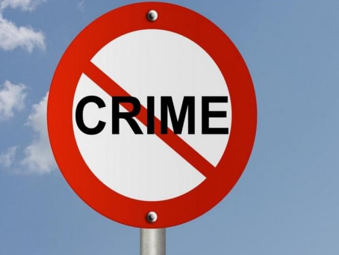 As soon as he saw the police he was shocked Raid on brewery chemicals worth 4 lakhs destroyed | पोलिसांना पाहताच ठोकली धूम; दारूभट्टीवर छापा, ४ लाखांचे रसायन नष्ट