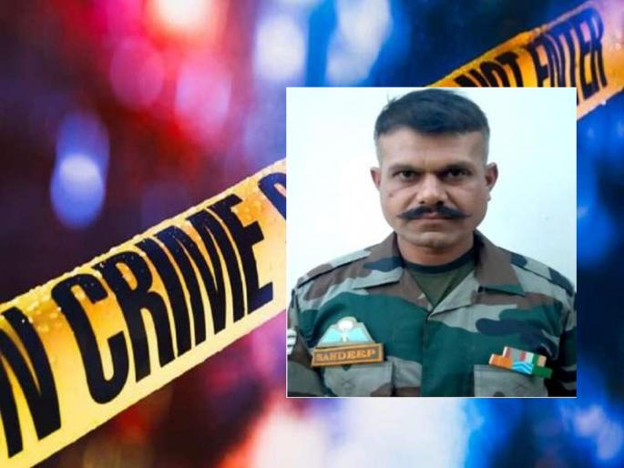 Igatpuri burning incident: The charred body in 'that' car is that of a retired army soldier, police are investigating whether it was an accident or accident. | इगतपुरी जळीतकांड : ‘त्या’ कारमधील जळालेला मृतदेह निवृत्त लष्करी जवानाचा, घातपात की अपघात याबाबत पोलिसांकडून तपास सुरू Igatpuri burning incident: The charred body in 'that' car is that of a retired army soldier, police are investigating whether it was an accident or accident. | इगतपुरी जळीतकांड : ‘त्या’ कारमधील जळालेला मृतदेह निवृत्त लष्करी जवानाचा, घातपात की अपघात याबाबत पोलिसांकडून तपास सुरू