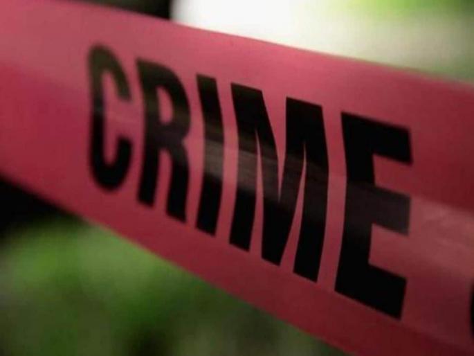Thieves broke into the house and tied their hands and feet and looted 63 lakh rupees; Great excitement in Baramati | घरात घुसून चोरट्यांनी हात पाय बांधून ६३ लाख रुपयांचा ऐवज लुटला; बारामतीत मोठी खळबळ Thieves broke into the house and tied their hands and feet and looted 63 lakh rupees; Great excitement in Baramati | घरात घुसून चोरट्यांनी हात पाय बांधून ६३ लाख रुपयांचा ऐवज लुटला; बारामतीत मोठी खळबळ