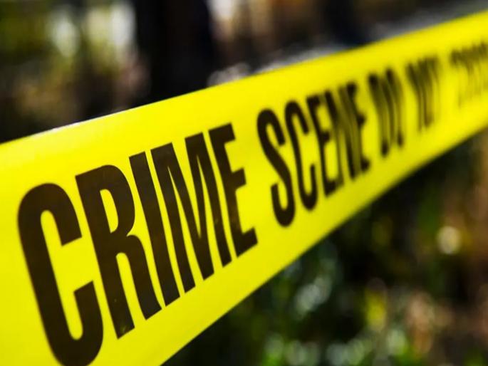 Body of victim taken away and thrown away Intended to destroy evidence lover and woman were arrested | आत्महत्या केलेल्याचा मृतदेह दूर नेऊन फेकला; पुरावा नष्ट करण्याचा उद्देश, महिलेसह प्रियकर गजाआड Body of victim taken away and thrown away Intended to destroy evidence lover and woman were arrested | आत्महत्या केलेल्याचा मृतदेह दूर नेऊन फेकला; पुरावा नष्ट करण्याचा उद्देश, महिलेसह प्रियकर गजाआड