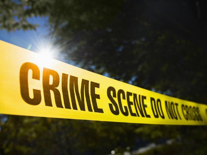 Body of woman found in lodge, suspected to be murdered | धक्कादायक! लॉजमध्ये आढळला महिलेचा मृतदेह, हत्या झाल्याचा संशय Body of woman found in lodge, suspected to be murdered | धक्कादायक! लॉजमध्ये आढळला महिलेचा मृतदेह, हत्या झाल्याचा संशय