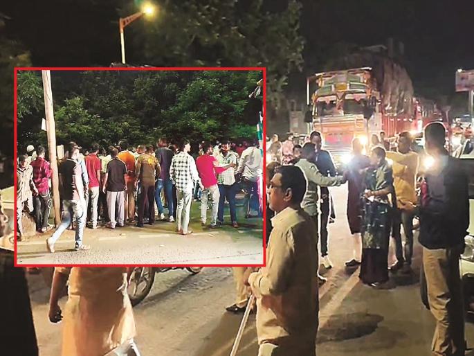 Controversy overtaking at Hudco corner, tension as large crowd gathers within minutes | हडको कॉर्नरवर कट मारून ओव्हरटेक केल्याने वाद, काही मिनिटांत मोठा जमाव जमल्याने तणाव Controversy overtaking at Hudco corner, tension as large crowd gathers within minutes | हडको कॉर्नरवर कट मारून ओव्हरटेक केल्याने वाद, काही मिनिटांत मोठा जमाव जमल्याने तणाव