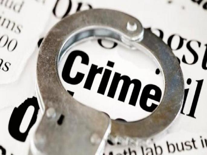 Allow the rifle beating the gram sevak, Incident in Khamgaon Gram Sabha in Satara | रायफलची परवानगी द्या, म्हणत ग्रामसेवकाला मारहाण, साताऱ्यातील खामगाव ग्रामसभेतील घटना Allow the rifle beating the gram sevak, Incident in Khamgaon Gram Sabha in Satara | रायफलची परवानगी द्या, म्हणत ग्रामसेवकाला मारहाण, साताऱ्यातील खामगाव ग्रामसभेतील घटना