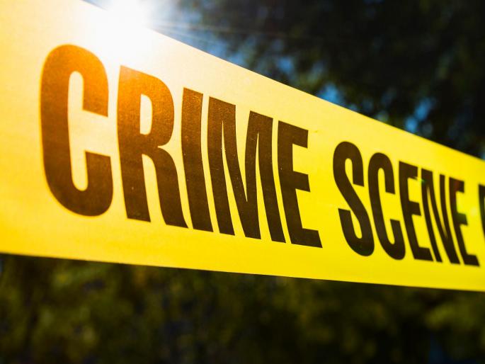 Land dispute, High Court summons stolen for not appearing in court, Incident captured on CCTV | जमिनीचा वाद, न्यायालयात हजर राहाता येऊ नये म्हणून हायकोर्टाचे समन्स चोरले; घटना सीसीटीव्हीत कैद Land dispute, High Court summons stolen for not appearing in court, Incident captured on CCTV | जमिनीचा वाद, न्यायालयात हजर राहाता येऊ नये म्हणून हायकोर्टाचे समन्स चोरले; घटना सीसीटीव्हीत कैद