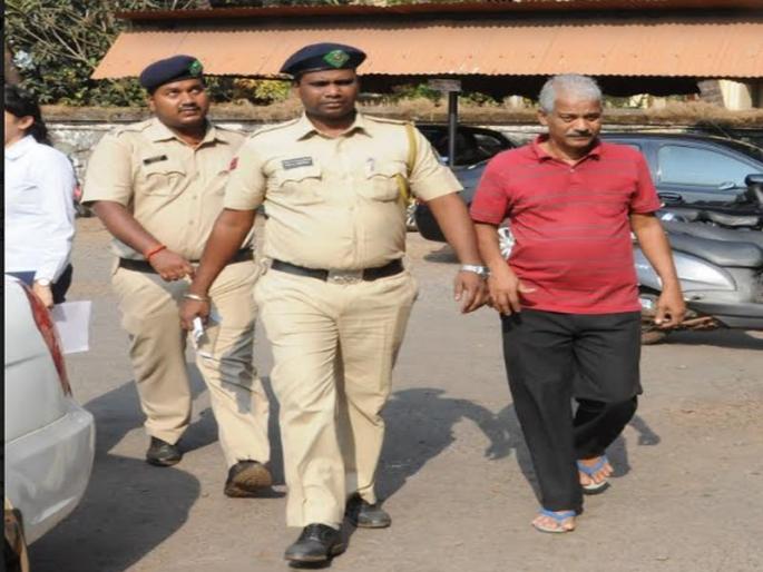 Debris of Religious Places: Accused accused in one case, accused in second case and innocent in second case | धार्मिक स्थळांची मोडतोड प्रकरण : आरोपी बॉयवर एका प्रकरणात आरोप निश्चित, तर दुसऱ्या प्रकरणात निर्दोष Debris of Religious Places: Accused accused in one case, accused in second case and innocent in second case | धार्मिक स्थळांची मोडतोड प्रकरण : आरोपी बॉयवर एका प्रकरणात आरोप निश्चित, तर दुसऱ्या प्रकरणात निर्दोष