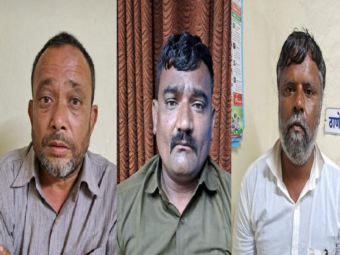 Three members of an inter-state gang who committed forced theft were arrested in Kolhapur | कोल्हापूर: दरोडे, जबरी चोरी करणाऱ्या आंतरराज्य टोळीचा पर्दाफाश; तिघे गजाआड, एक पसार Three members of an inter-state gang who committed forced theft were arrested in Kolhapur | कोल्हापूर: दरोडे, जबरी चोरी करणाऱ्या आंतरराज्य टोळीचा पर्दाफाश; तिघे गजाआड, एक पसार