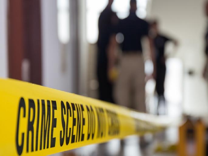 Pune Crime: Murder of a youth by throwing a stone on his head, a case has been registered against an unknown person | Pune Crime: डोक्यात दगड घालून तरुणाचा खून, अज्ञात व्यक्ती विरोधात गुन्हा दाखल Pune Crime: Murder of a youth by throwing a stone on his head, a case has been registered against an unknown person | Pune Crime: डोक्यात दगड घालून तरुणाचा खून, अज्ञात व्यक्ती विरोधात गुन्हा दाखल