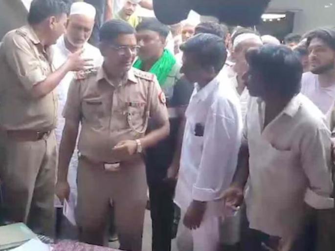 muzzaffarnagar mother poison kills children for lover uttar pradesh | माता न तू वैरिणी! बॉयफ्रेंडसोबत पळून जाण्यासाठी जन्मदात्या आईनेच २ मुलांना विष देऊन मारलं muzzaffarnagar mother poison kills children for lover uttar pradesh | माता न तू वैरिणी! बॉयफ्रेंडसोबत पळून जाण्यासाठी जन्मदात्या आईनेच २ मुलांना विष देऊन मारलं